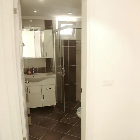 Vilă Sarisli 1 Sarıgerme