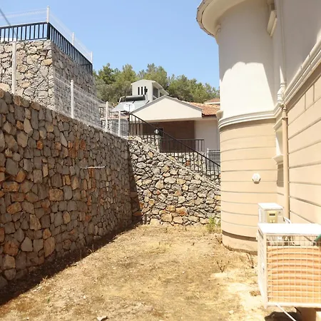 Sarisli 1 Villa